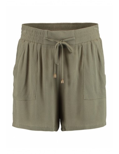 Short verde caqui